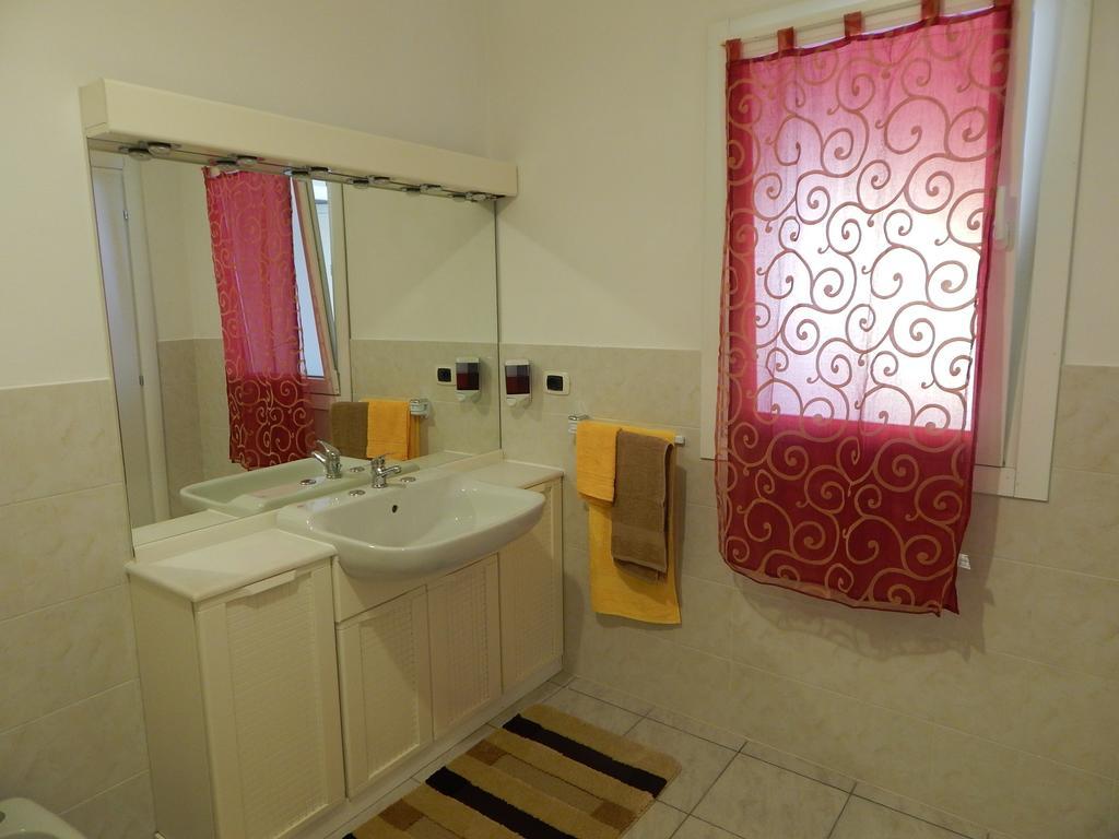 B&B Corte Bolandina Taglio di Po Cameră foto
